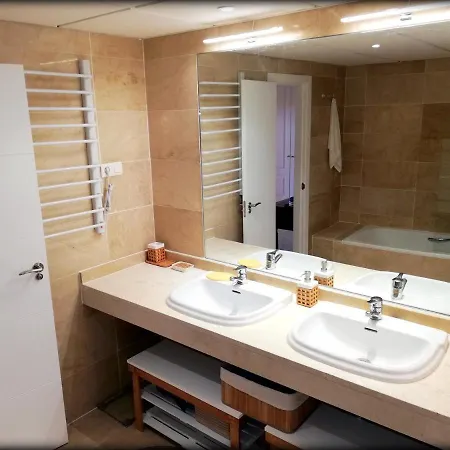 Princess Park Apartment *